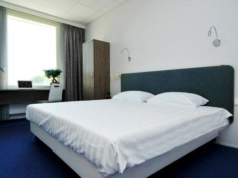 Hotel Court Garden 4*